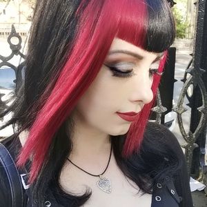 Meet your Posher, Black Cherry Sherry